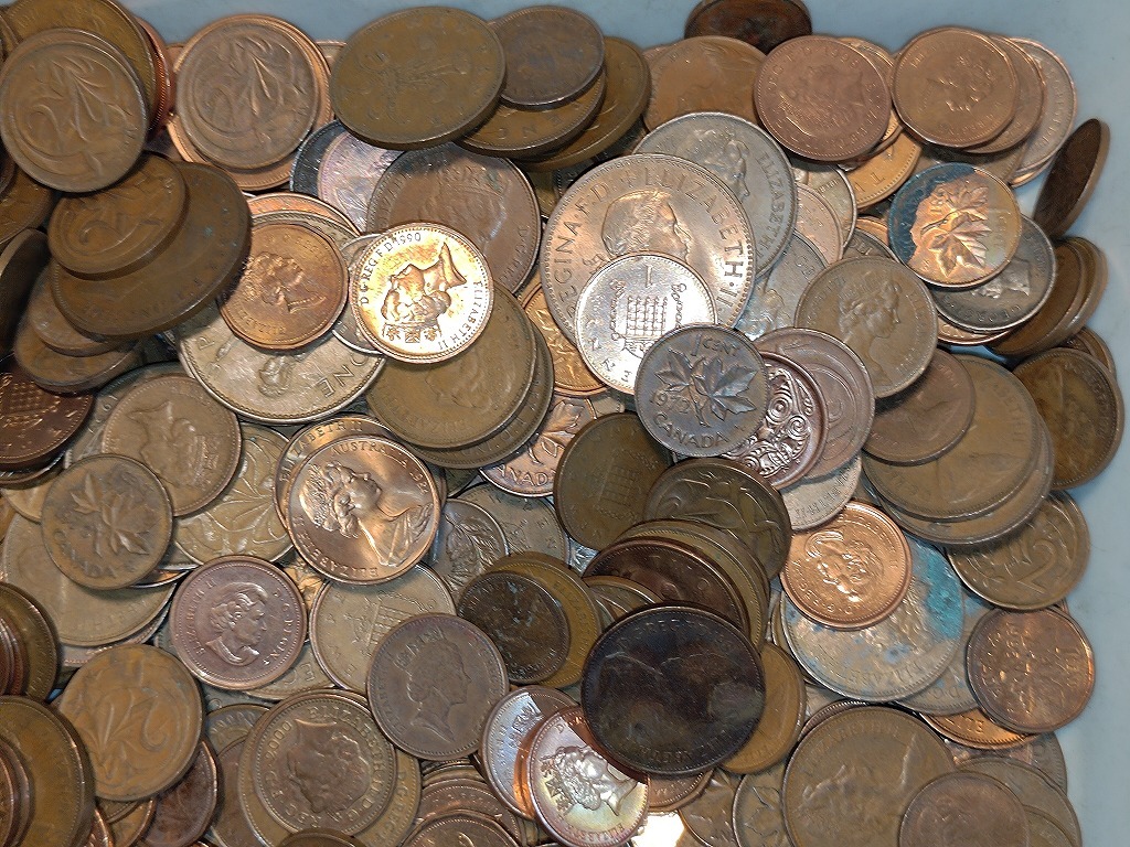 【1円スタート】イギリス他 新旧１・２ペニー硬貨他 おまとめ 約2.4㎏ の画像4