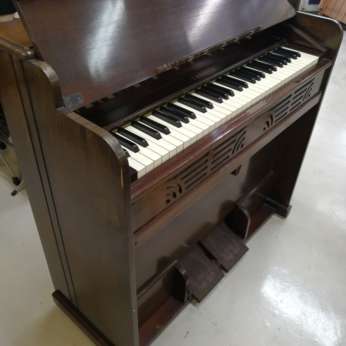 Yahoo!オークション - 昭和レトロ ヤマハ YAMAHA 足踏みオルガン Yahoo!オークション - 昭和レトロ ヤマハ YAMAHA 足踏みオルガン