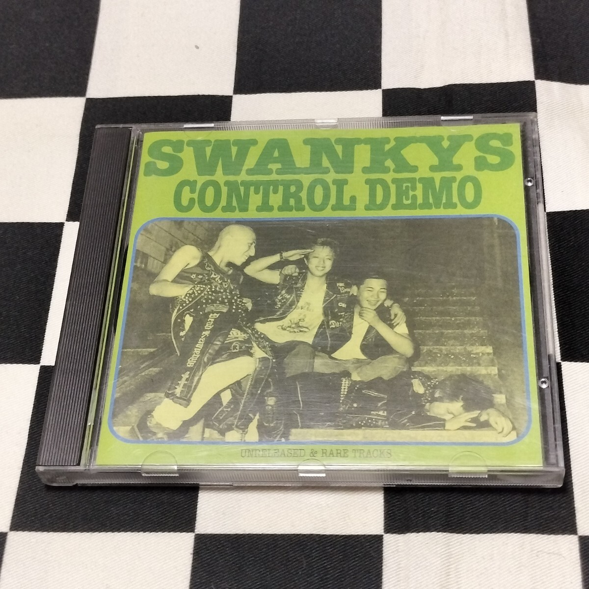 THE SWANKYS CD 「CONTROL DEMO」 スワンキーズ SPACE INVADERS MOUSE GAI 害 KWR LYDIA CATS SLICKS ROBOTS NO-CUT LAST CHILDの画像1