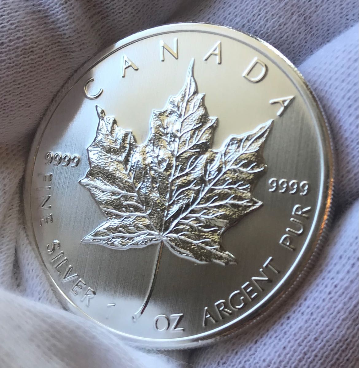カナダ2011年メープル銀貨　1オンス 純銀銀貨　新品未使用