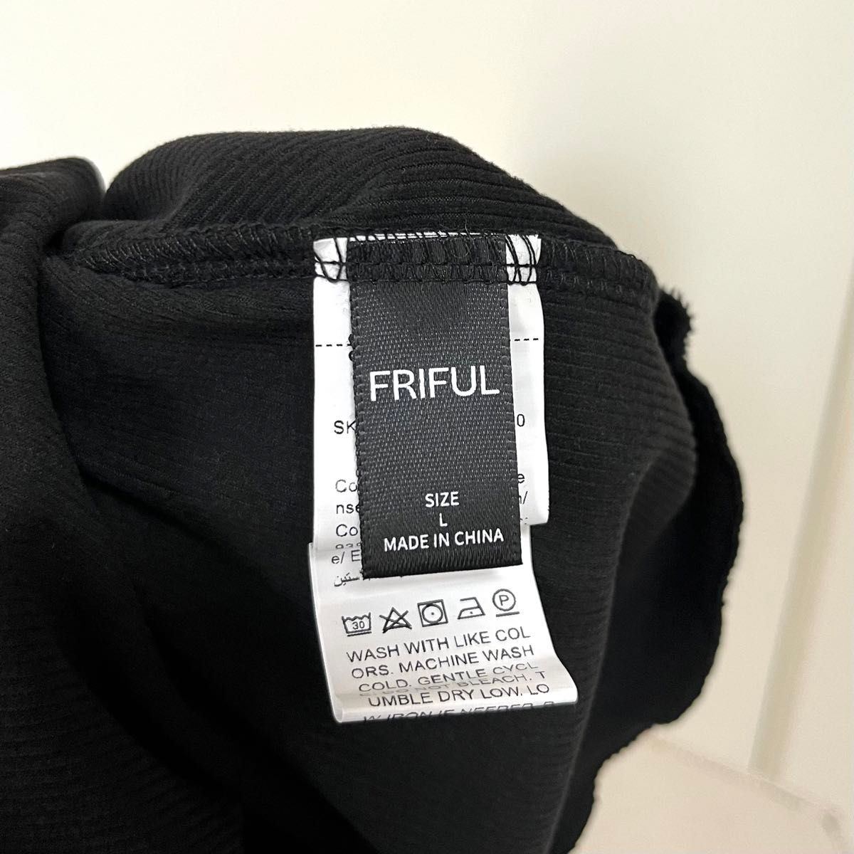 【未使用品】SHEIN FRIFUL スタンドカラー 長袖 Tシャツ