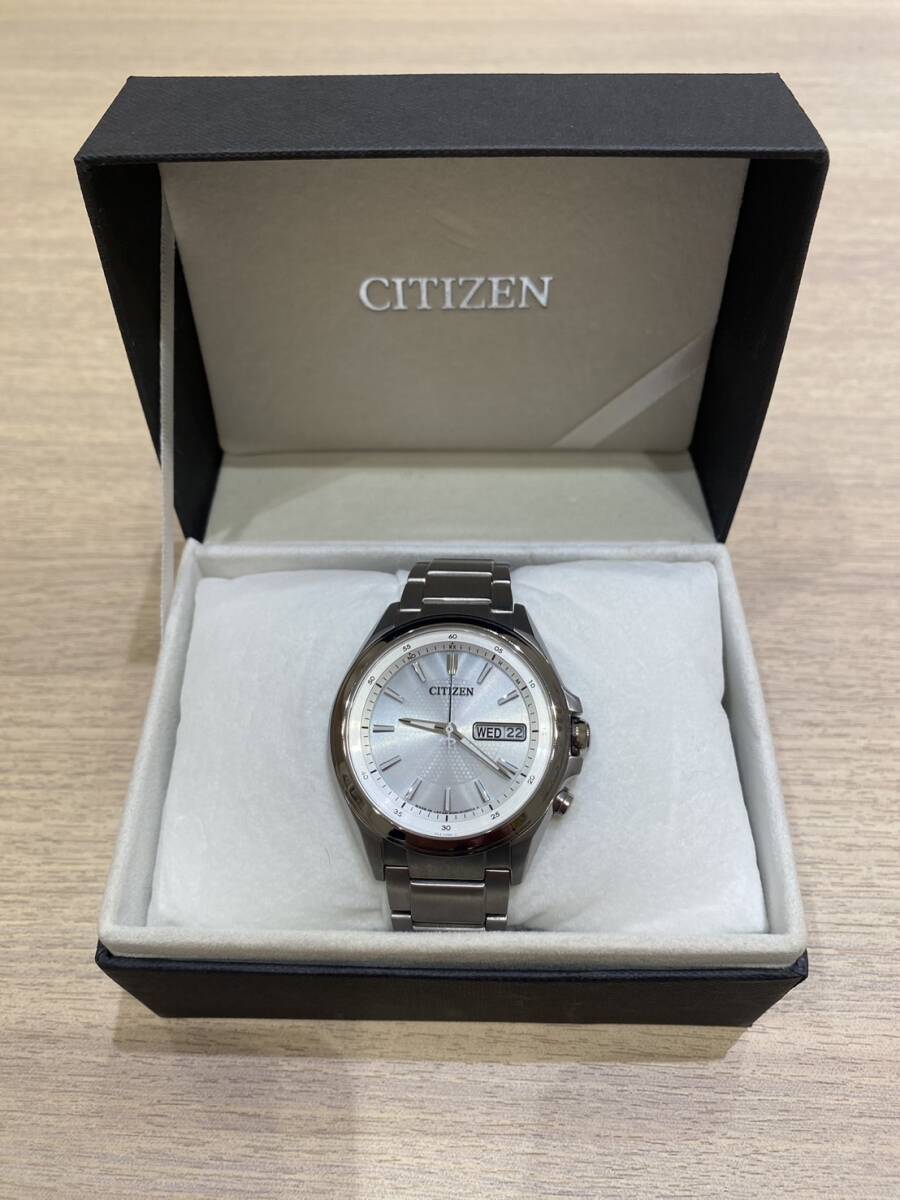 [OAK-2595YH]1 jpy start CITIZEN Citizen wristwatch H100-S098335 solar operation not yet verification accessory have box have clock present condition goods used antique 