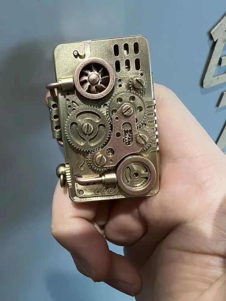 新品 ZORRO SteamPunk solid brass Armor ライター 重量感 ライター 未使用 オイルライター 歯車は回転できます