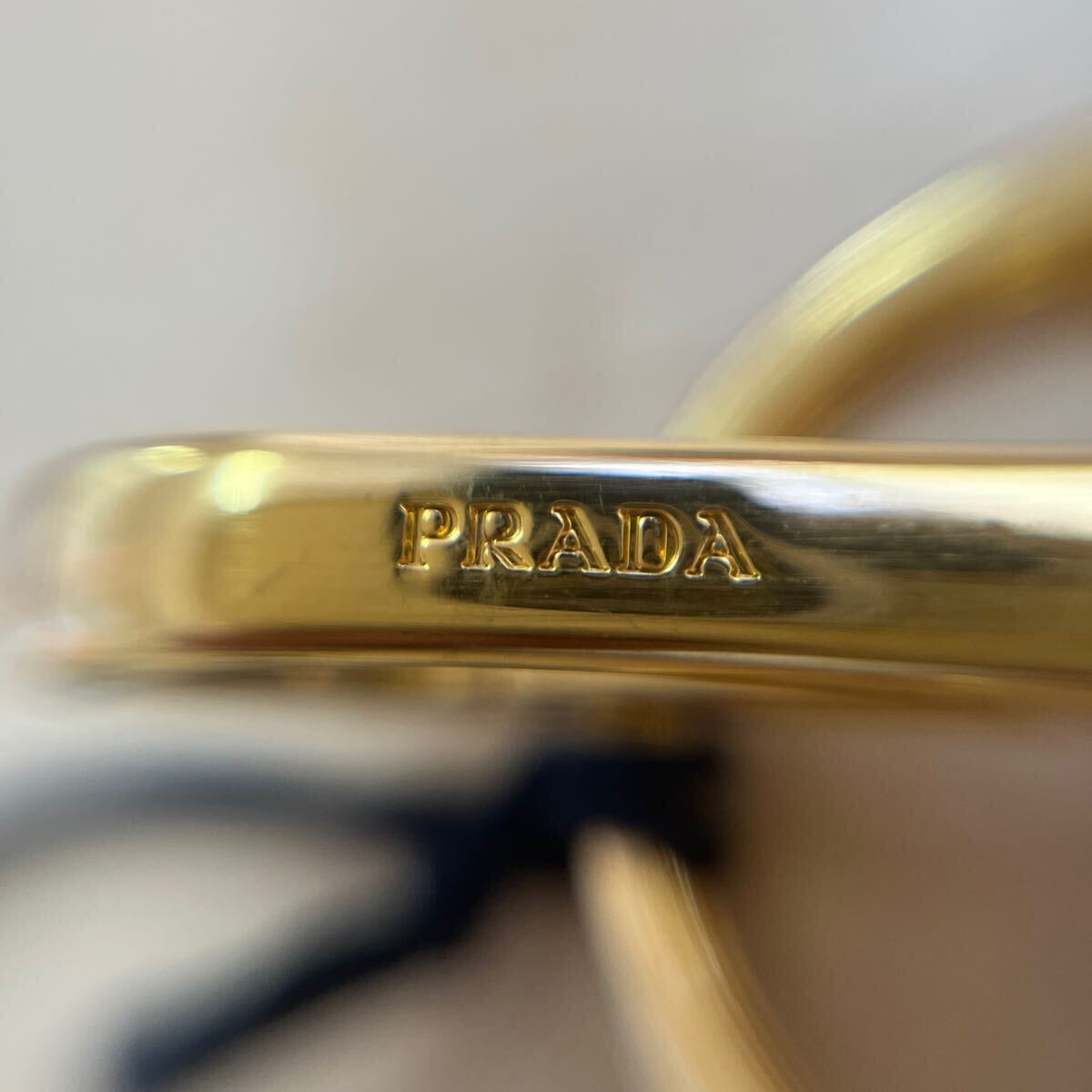 PRADA Prada metal clover key holder men's lady's key ring leather box equipped 