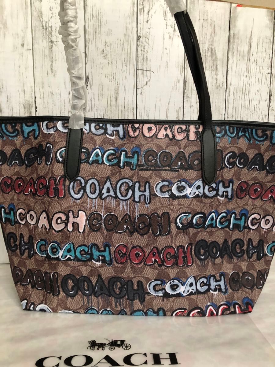 新品未使用 COACHコーチ レディーストートバッグ ペイント柄 新品未使用 COACHコーチ レディーストートバッグ ペイント柄