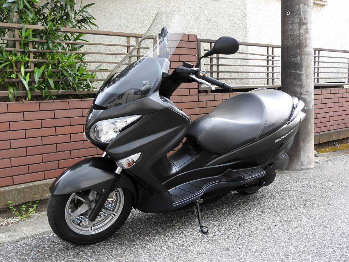  animation equipped!!** Burgman 200 compact big scooter . touring from commuting, going to school, usually. pair instead of . recommendation!! loan possibility 