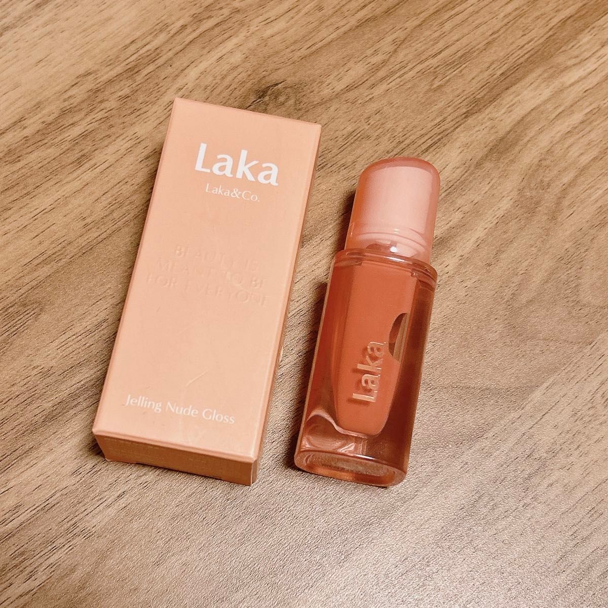 LAKA Jelling nude gloss ラカ ジェリーイングヌードグロス