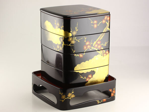 日本美術　黒漆　梅蒔絵　四段重　重箱　共箱　D0912_画像1