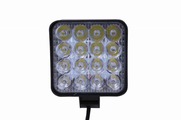 送料無料 LED ワークライト 12V/24V 兼用 48W 6000K ホワイト 防水 作業灯 デッキライト 投光器 車幅灯 照明 トラック 2個set | a11-68-2_画像9