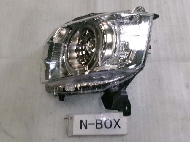 N-BOX　JF3　左ヘッドランプユニット　LED　即決　6846_画像2