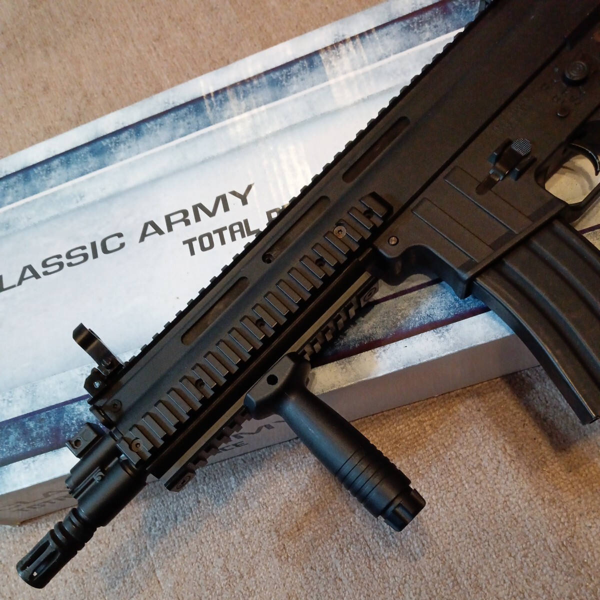 激レア Classic Army 電動ガン ISSC Mk22 CQB クラシックアーミー 正規ライセンス 品 箱・取説 フルセット 訳あり？ Scar スカーの画像4