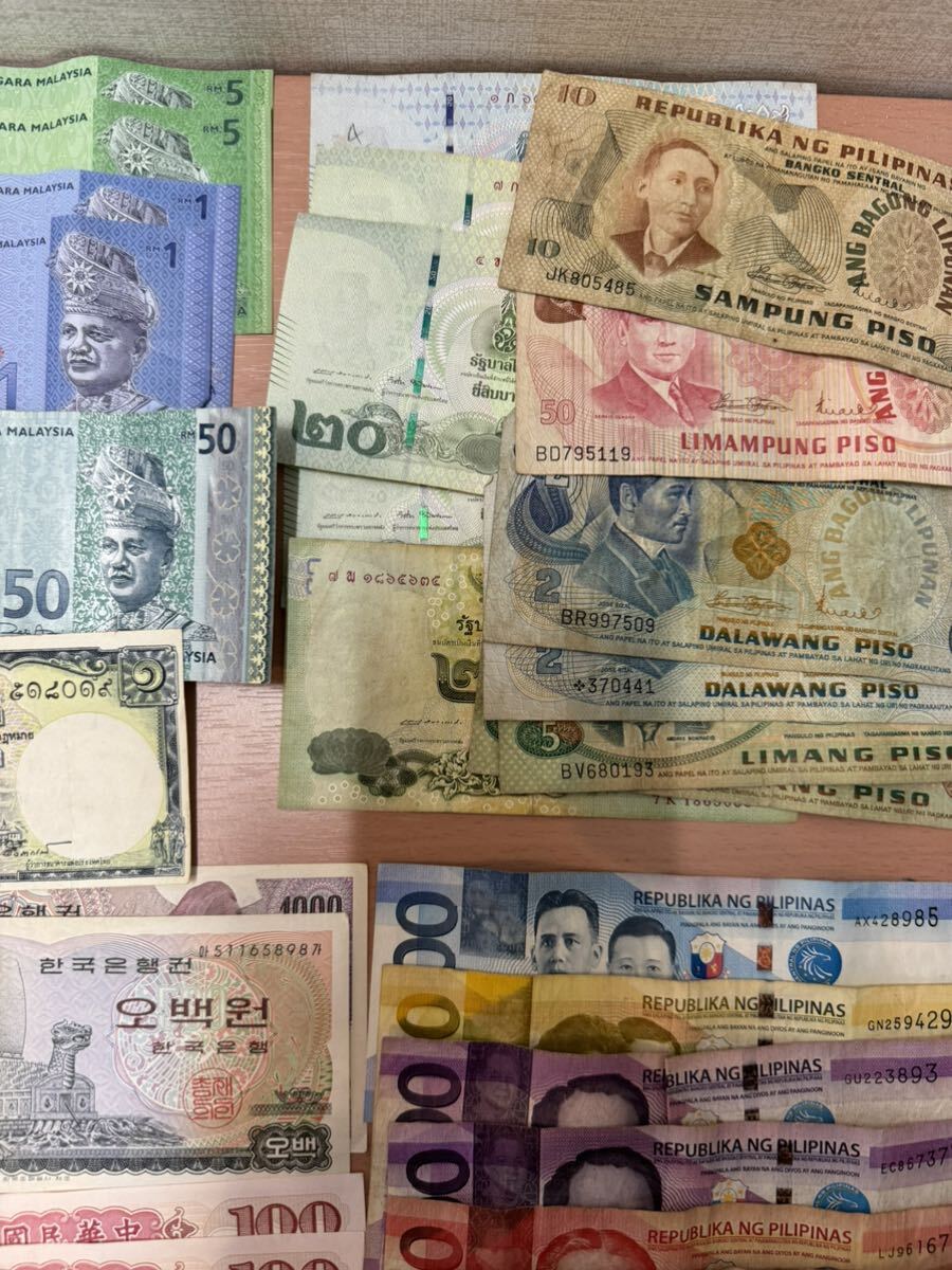 1 иен старт вне . банкноты продажа комплектом примерно 114g America Philippines China Canada ejipto Мьянма Thai Singapore и т.п. 