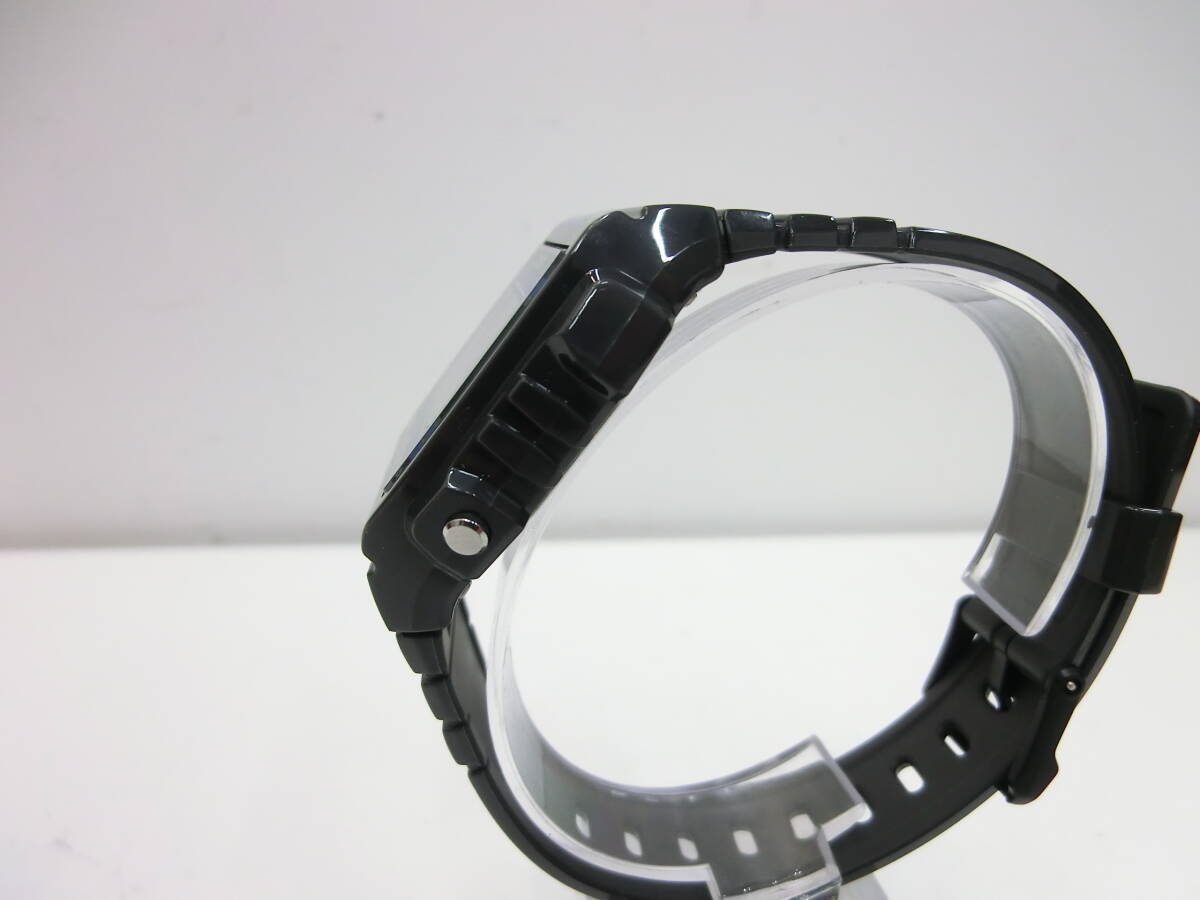 ブランド祭 時計祭 カシオ スタンダード デジタル ウオッチ W-215H-8A ブラック ブルー 多機能 腕時計 現在稼働品 生活防水 CASIOの画像3