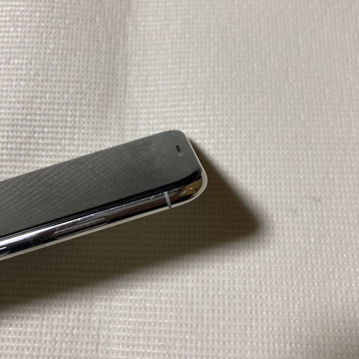 送料無料 SIMフリー iPhoneX 64GB シルバー バッテリー最大容量100% SIMロック解除済 中古品の画像5