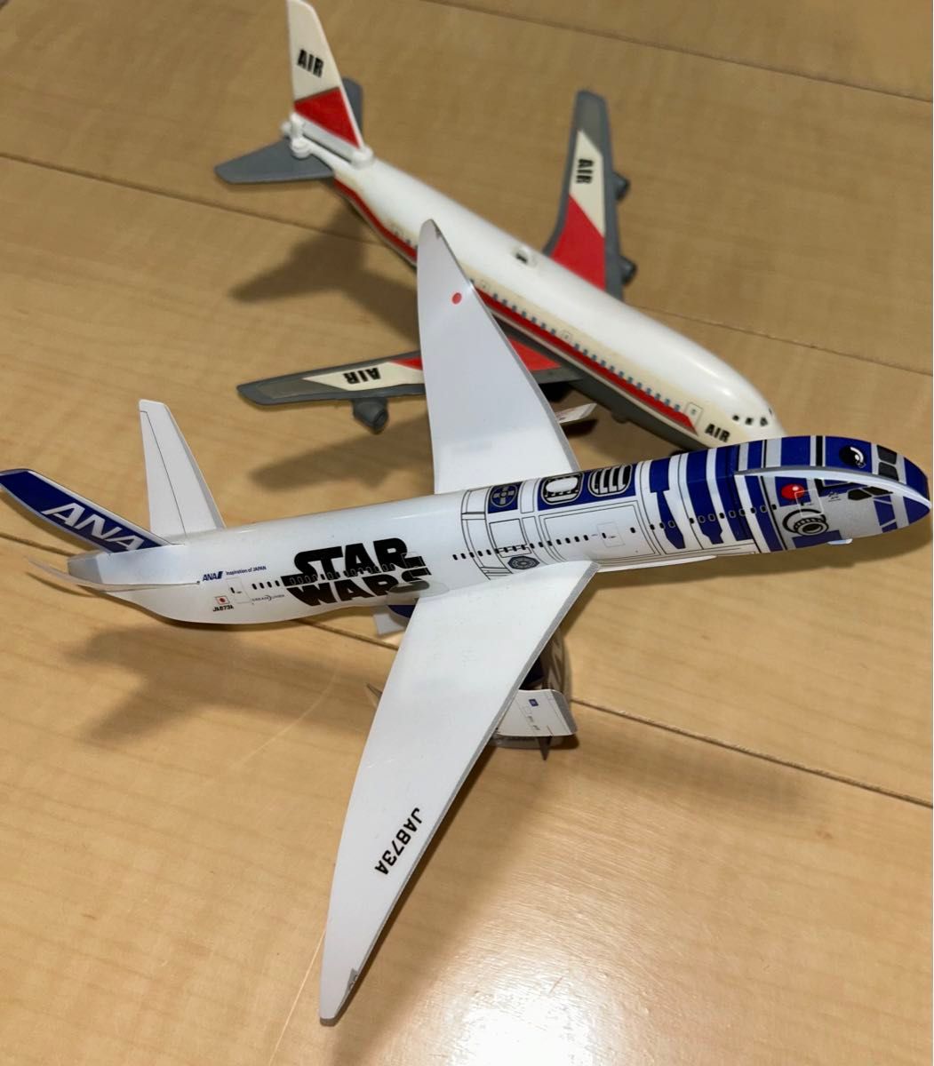 ANA スターウォーズ　飛行機　航空　空港　模型　フィギュア　STARWARS 客室乗務員　CA エア　エアライン　ディズニー