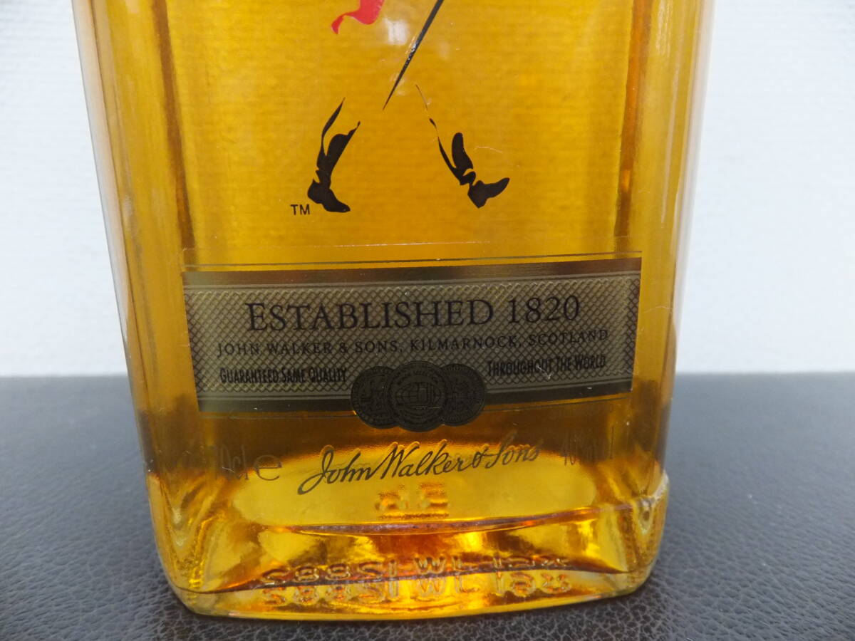 古酒⑦ Jonnie Walker Red Label Old Scotch Whisky ジョニーウォーカー レッドラベル 700ml 40% 即決のみの画像3