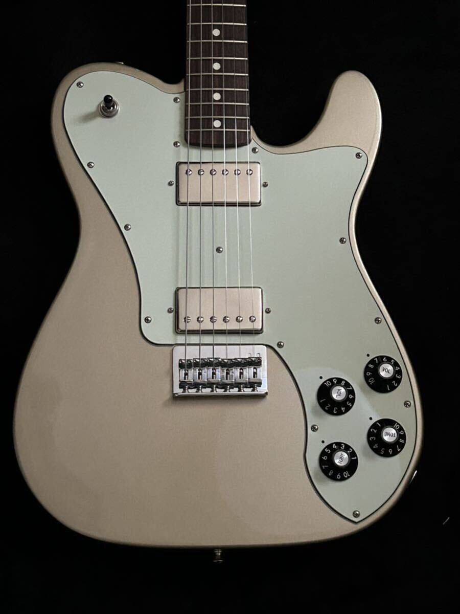 Fender Chris Shiflett Telecaster Deluxe RW Shoreline Goldの画像3