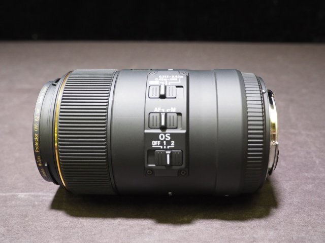 S923 SIGMA カメラレンズ 105mm 1:2.8 DG MACRO HSM φ62 EX シグマ キャノン用の画像2