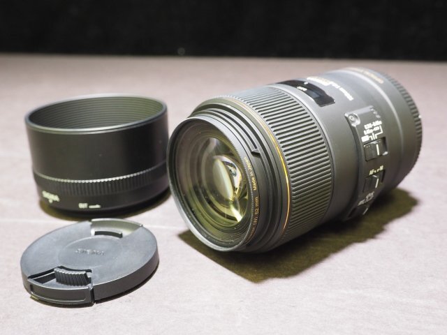 S923 SIGMA カメラレンズ 105mm 1:2.8 DG MACRO HSM φ62 EX シグマ キャノン用の画像1