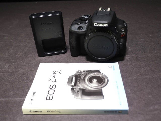 S930 Canon デジタル一眼フレカメラ EOS Kiss x7 Black ボディのみ ブラック キャノン バッテリー+充電器付属