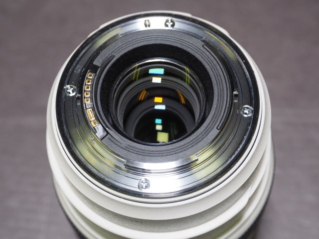 S927 CANON カメラレンズ ZOOM LENS EF 70-300mm 1:4-5.6 L IS USM φ67mm 1.2m/3.9ft キャノン ULTRASONICの画像6