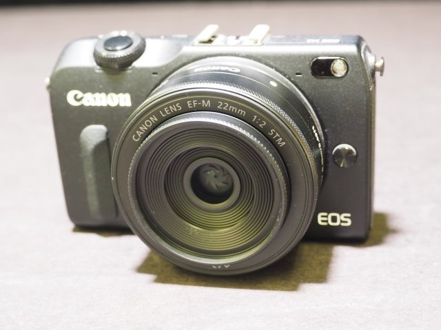 S931 Canon ミラーレス一眼カメラ EOS M2 ブラックボディ＋ダブルレンズ EF-M 22mm 1:2 STM/ZOOM EF-M 18-55mm 1:3.5-5.6 IS STM セットの画像2