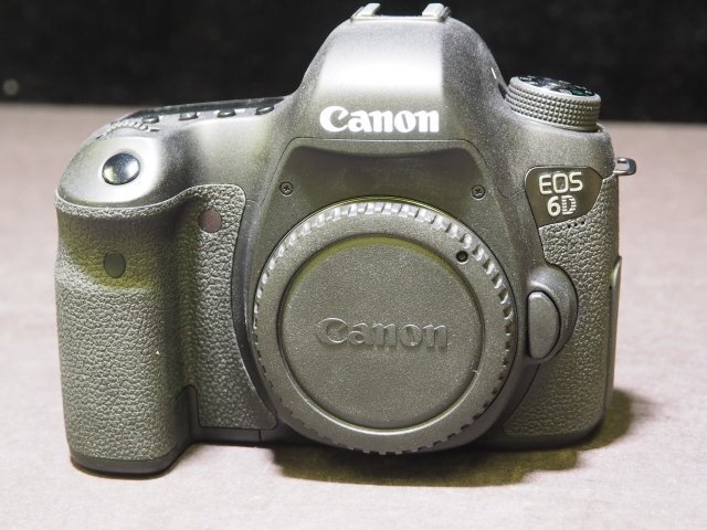 6528円 S933 Canon デジタル一眼レフカメラ EOS 6D ボディのみ 6528円 S933 Canon デジタル一眼レフカメラ EOS 6D ボディのみ