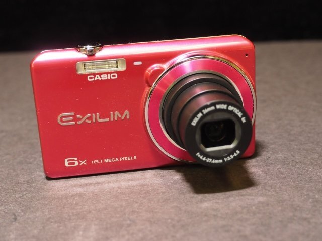 S990 CASIO コンパクトデジタルカメラ EX-Z770 EXILM バッテリー＋充電ACアダプター付属 26mm f=4.6-27.6mm 1:3.5-6.5 カシオ