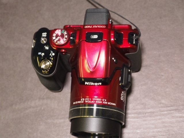 S992【ダイヤル難有り】Nikon コンパクトデジタルカメラ COOLPIX P600 バッテリー付属 4.3-258mm 1:3.3-6.5 ニコン クールピクスの画像9