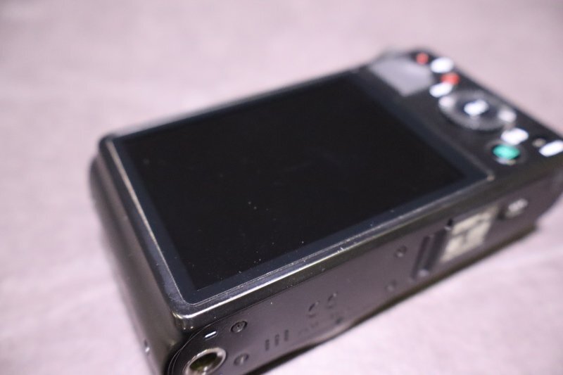 P220 Casio カシオ EXILIM EX-ZR800 エクシリム デジタルカメラ 本体のみ