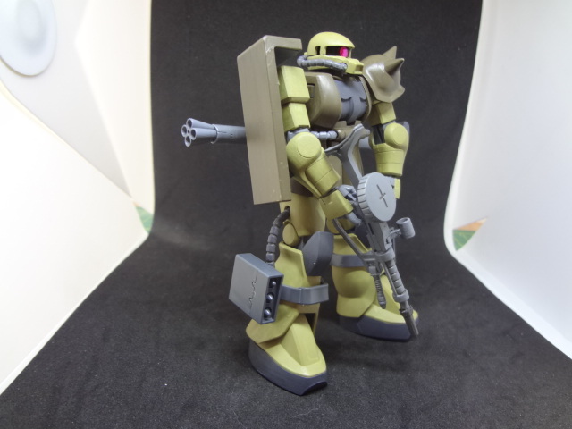 ☆ HG 1/144 ザクⅡ完成品 オリジナルカラー局地戦用Ver. ☆の画像3