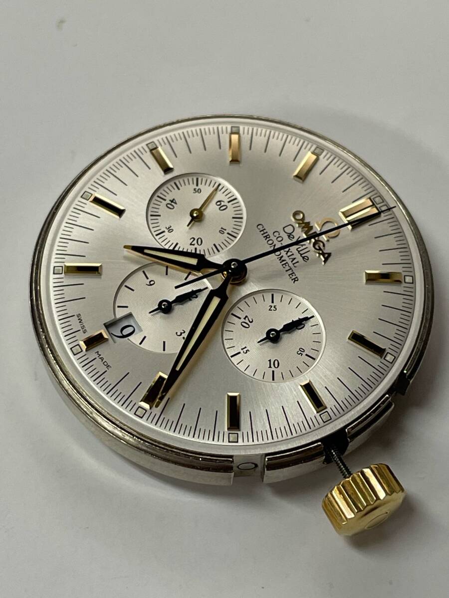 [ moveable goods ] Movement frederic piguet Omega self-winding watch chronograph Movement Cal.3313 YG watch stem * windshield attached [ present condition ]N62838