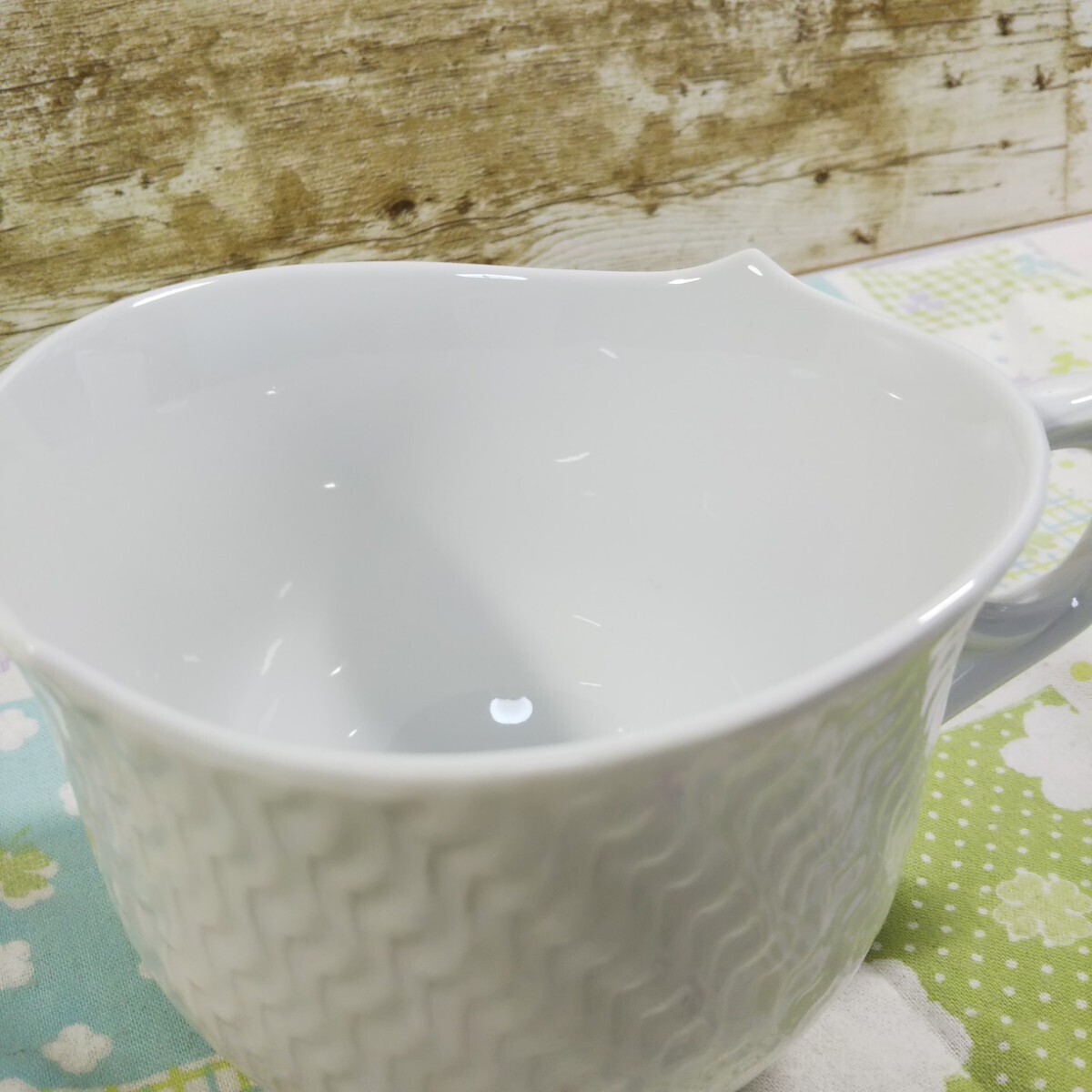 Meissen　マイセン 波の戯れ　マグカップ　ホワイト 陶器_画像5
