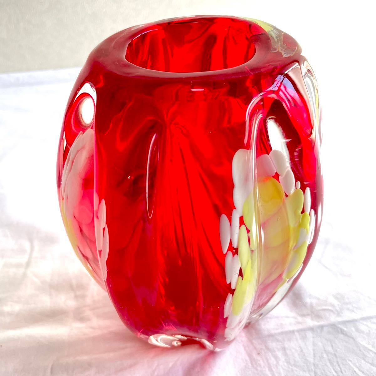 レトロ 花瓶 ヴィンテージ フラワーベース 昭和 花 花柄 ビンテージ 花瓶