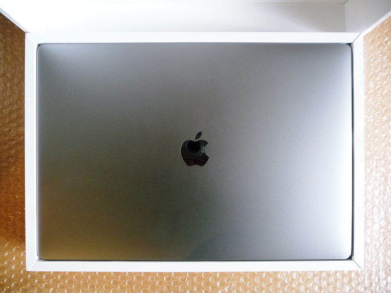 １円～ アップル MacBook Pro MVVJ2J/A A2141 Core i7-9750H 2.6GHz 16GB SSD 512GB 16inch Retina ディスプレイ ♪ 動作良好の画像3