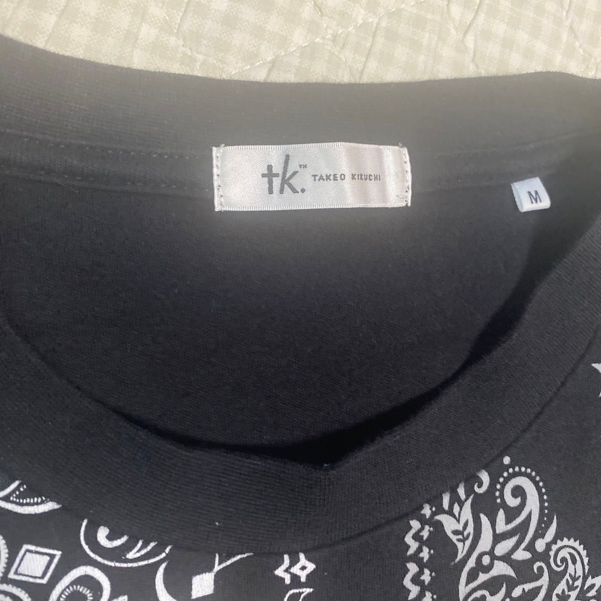 TAKEO KIKUCHI   タケオキクチ　半袖　Tシャツ　ペイズリー柄　黒　ブラック　美品　Mサイズ