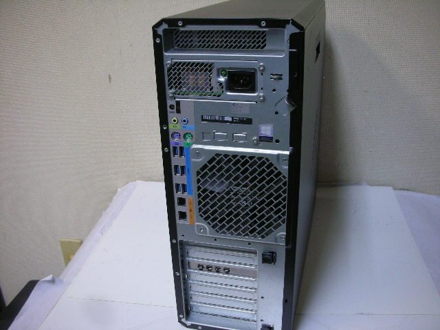 HP Z6 G4 WorkStation(Xeon Silver 4108 8Core 1.8GHz x 2/32GB/SSD M.2 256GB/Quadro P620)の画像4