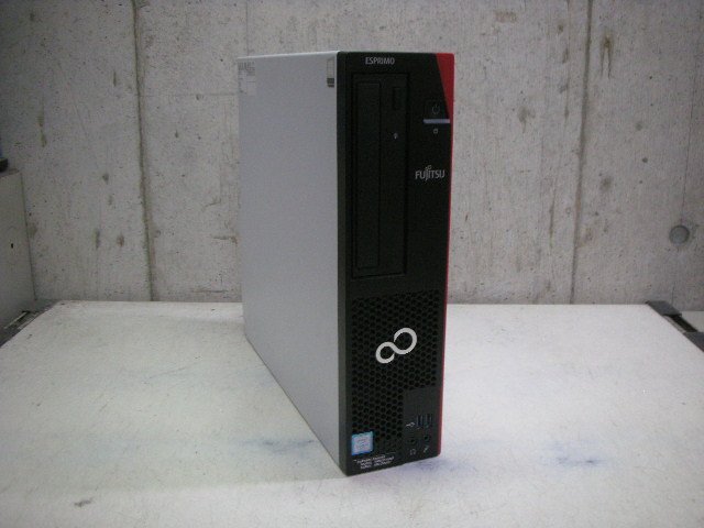 Fujitsu ESPRIMO D556/RX(Intel Core i3 7100 3.9GHz/4GB/SATA 500GB)_画像1