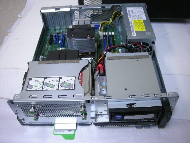 Fujitsu PRIMERGY TX1320 M4(Pentium Gold G5420 3.8GHz/8GB/SATA 3.5インチ 2TB x 2)の画像4