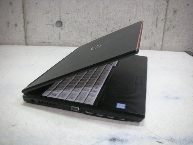 Fujitsu LIFEBOOK A577/TX(Intel Core i3 7100U 2.4GHz/8GB/SATA 500GB)難あり！現状で！_画像7