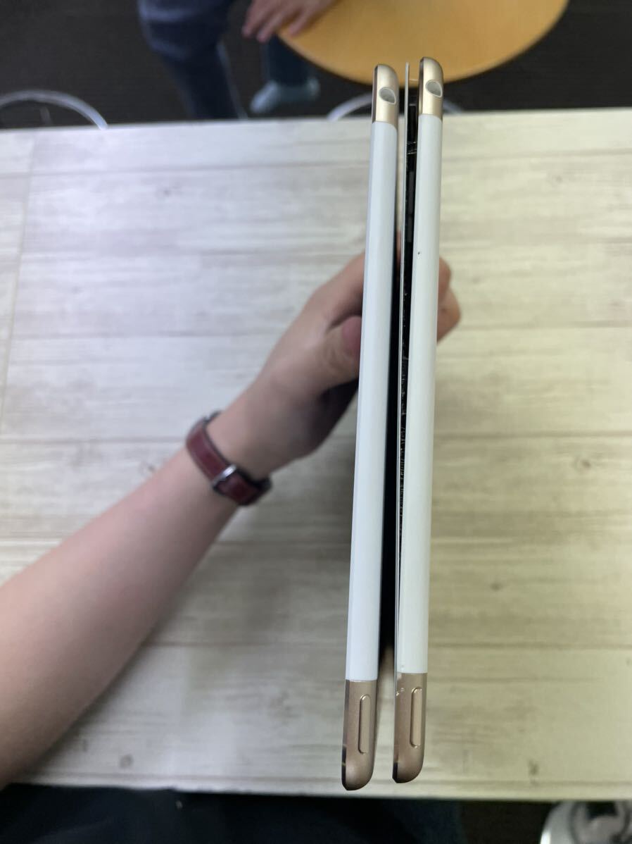 iPadAir 2 32gb ゴールド　2台_画像4