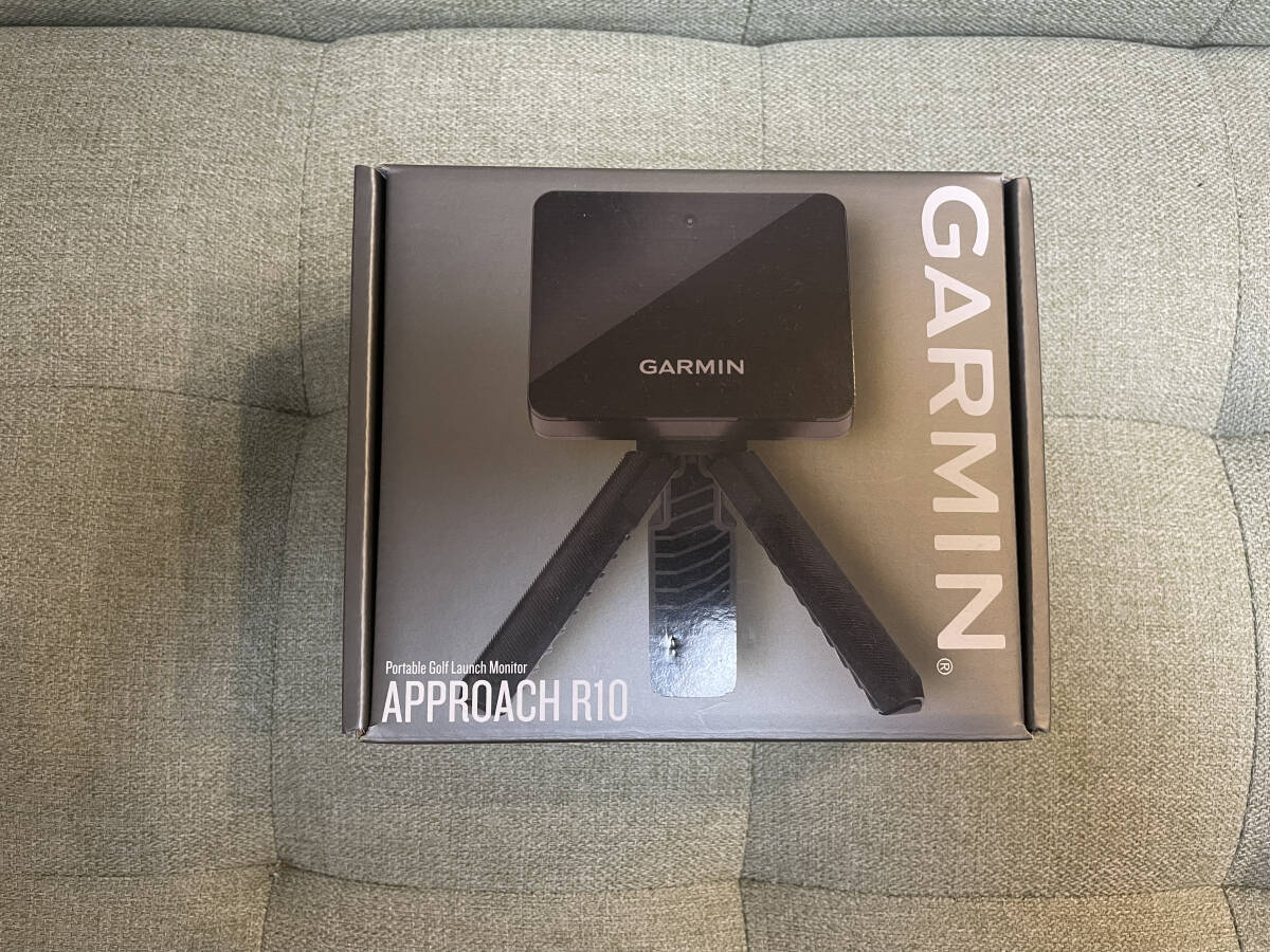 【美品】GARMIN ガーミン ポータブル弾道測定器 ゴルフシミュレーター APPROACH R10_画像1