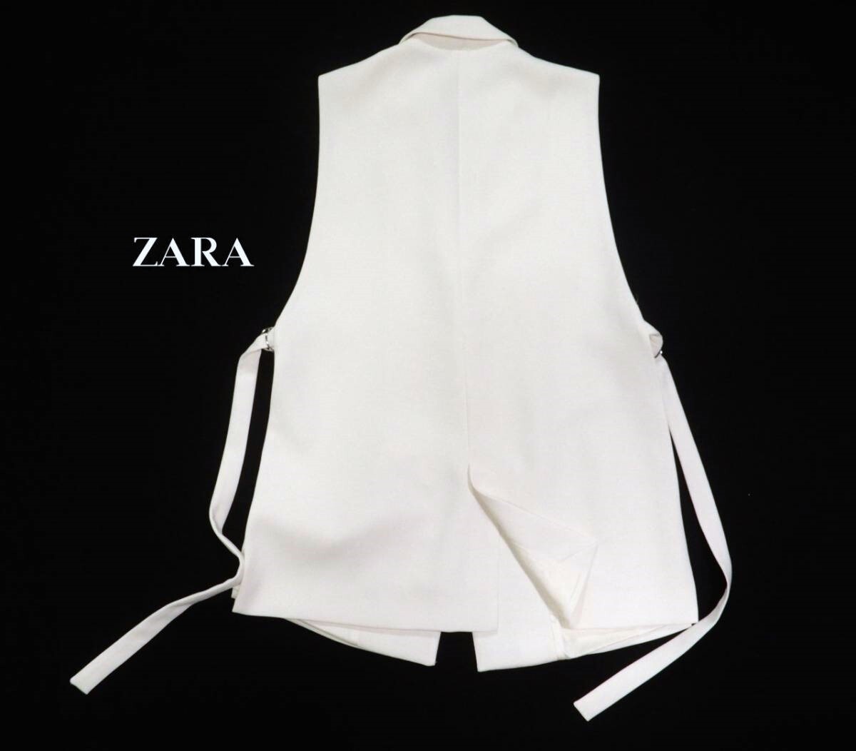 ザラ ZARA 大人素敵スタイル☆ サイドベルト デザインジレ ベスト Sの画像3