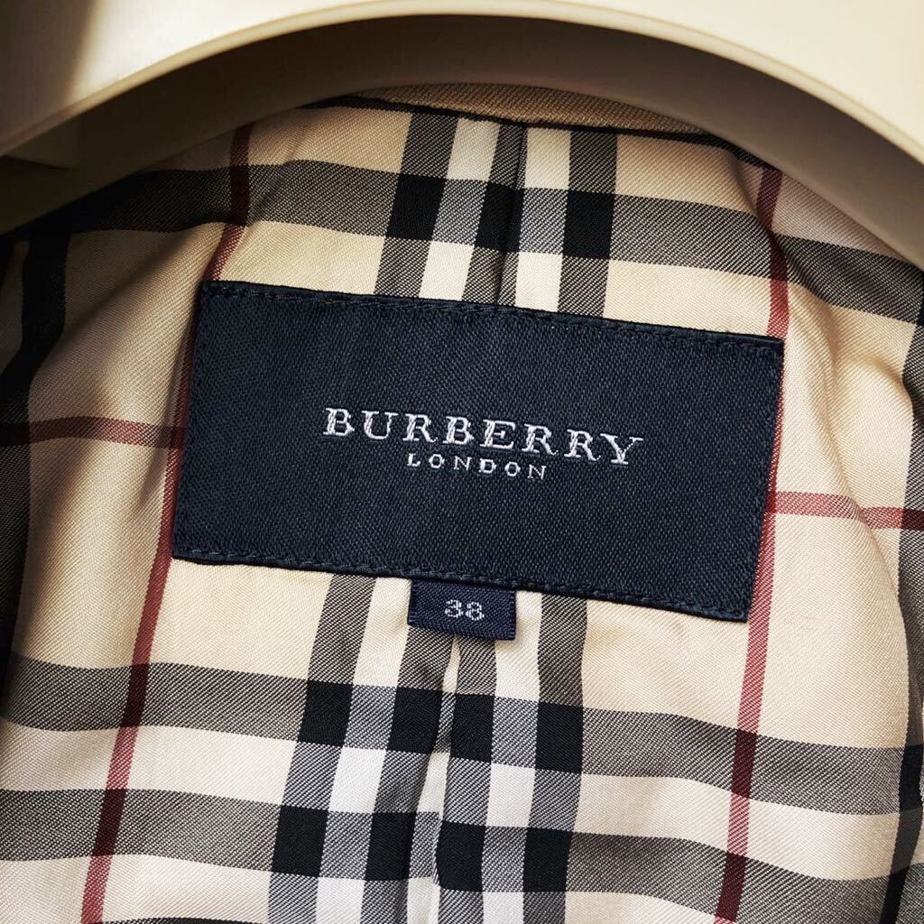 L19【シルクの光沢感!!】参考価格16万●超美品BURBERRY LONDON●高級シルクPコート ジャケットコート バーバリーコート レディースの画像9