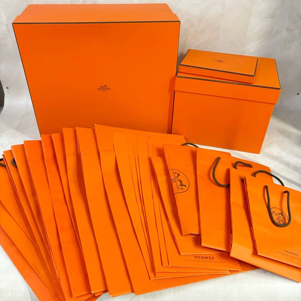 HERMES エルメス 空箱 紙袋 大量まとめ売り26点 ショッパー 袋 ブランド袋 保存箱 BOX ボックス _画像1