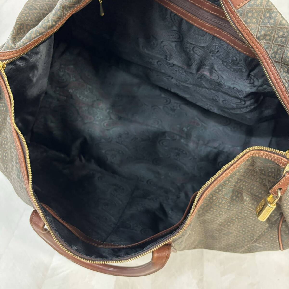 240419-BALENCIAGA バレンシアガ ボストンバッグ 旅行鞄 大容量 ヴィンテージ 鍵付 鞄の画像7
