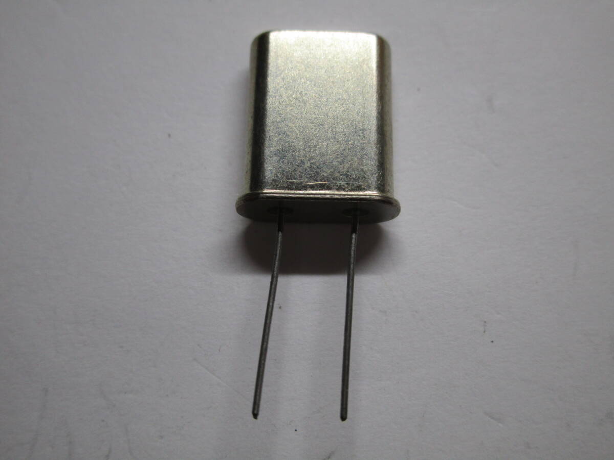 ジャンク（ス）⑦ 3.500MHz HC-43タイプ水晶発振子 未使用品の画像3