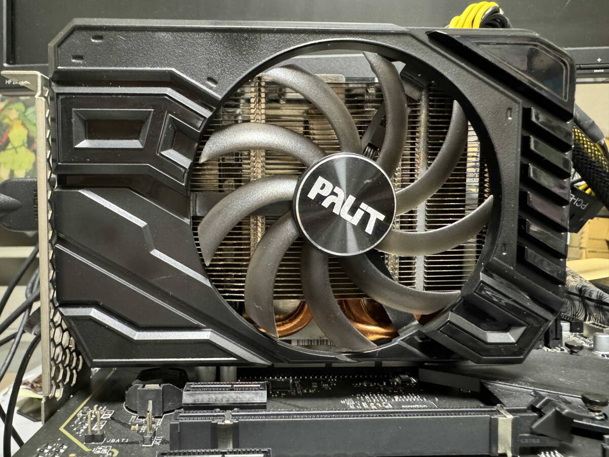 Palit GeForce GTX 1660 Ti StormX NE6166T018J9-161F 【0116】の画像1