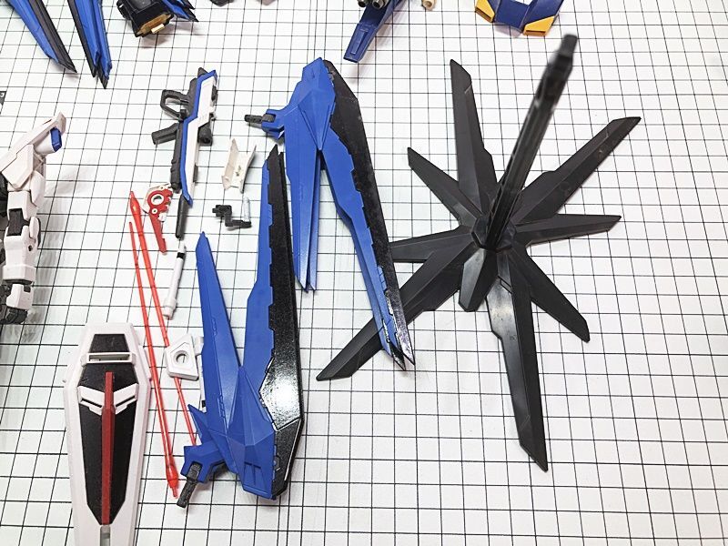 ジャンク◆ MG ストライクフリーダム・ダブルゼータ 他 組立済み ガンプラ 現状販売品 ※補足参照 プラモ 同梱OK 1円スタート★Sの画像5