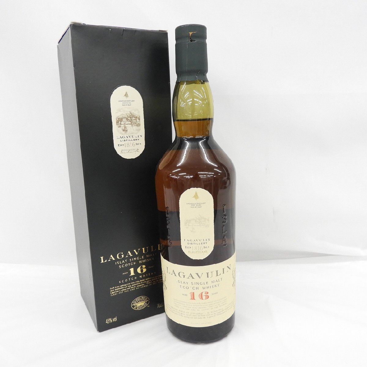 【未開栓】LAGAVULIN ラガヴーリン 16年 アイラ シングルモルト ウイスキー 700ml 43％ 箱付き 11540472 0409_画像1